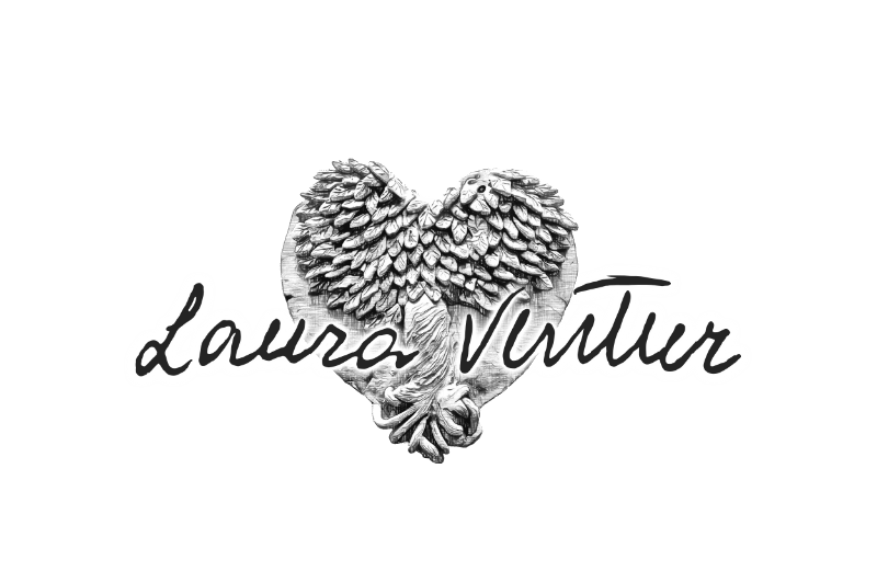 Das Logo von Laura Ventur. Ein Baum in Herzform unter dem Namen "Laura Ventur"